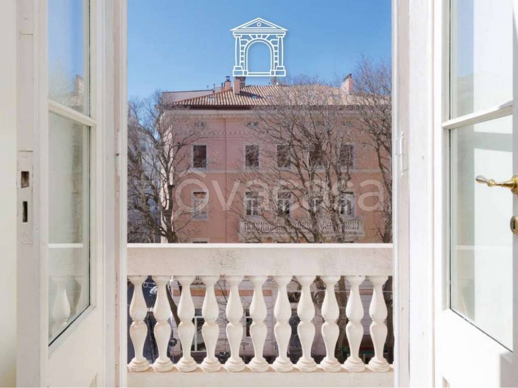 appartamento in vendita a Trieste in zona Scorcola