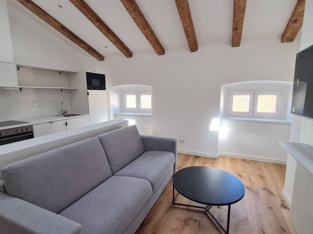 appartamento in vendita a Trieste in zona San Giacomo