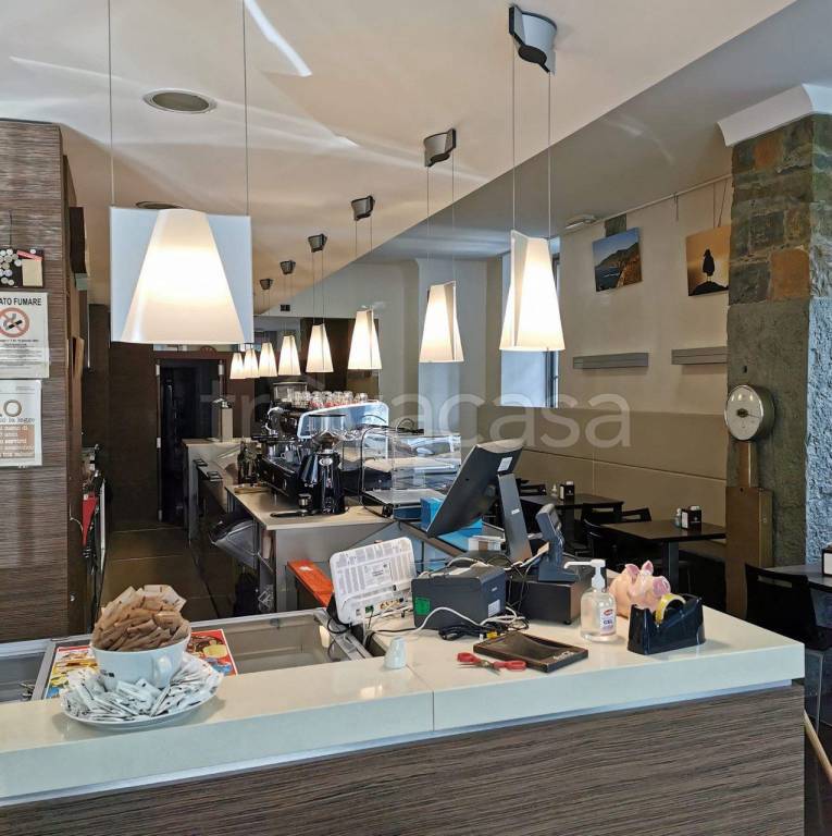negozio in vendita a Trieste in zona Città Vecchia