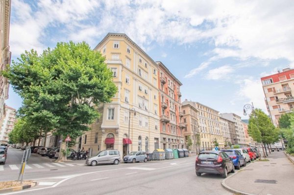 appartamento in vendita a Trieste in zona Guardiella