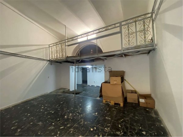 trivano in vendita a Trieste in zona Barriera vecchia