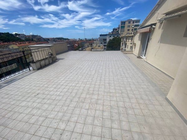 appartamento in vendita a Trieste in zona Scorcola