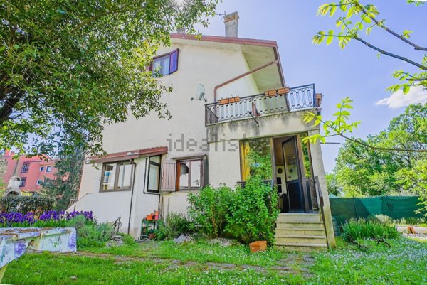 casa indipendente in vendita a Trieste in zona Opicina