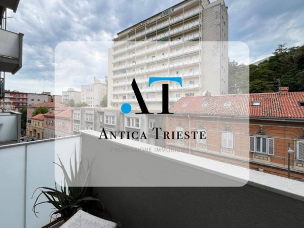 appartamento in vendita a Trieste in zona Cologna
