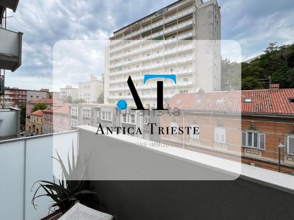 appartamento in vendita a Trieste in zona Cologna