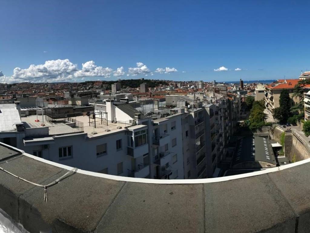 appartamento in vendita a Trieste in zona Scorcola