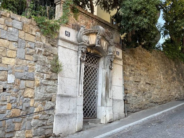 appartamento in vendita a Trieste in zona Scorcola