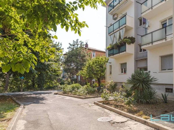 appartamento in vendita a Trieste in zona Borgo San Sergio