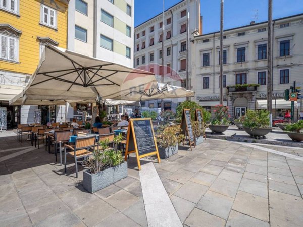 casa semindipendente in vendita a Trieste in zona Barriera vecchia