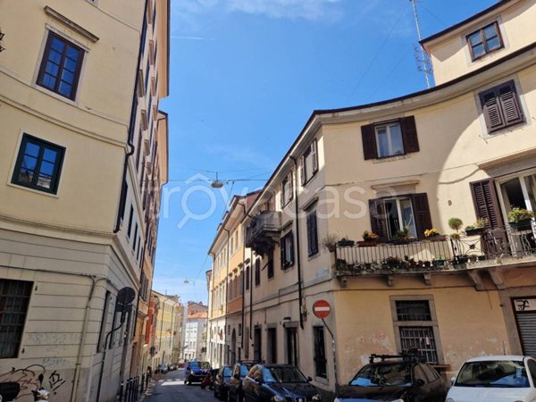 appartamento in vendita a Trieste in zona Città Vecchia