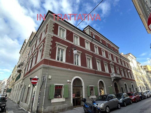 monolocale in vendita a Trieste in zona Città Vecchia