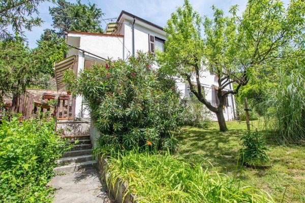 casa indipendente in vendita a Trieste in zona Barcola