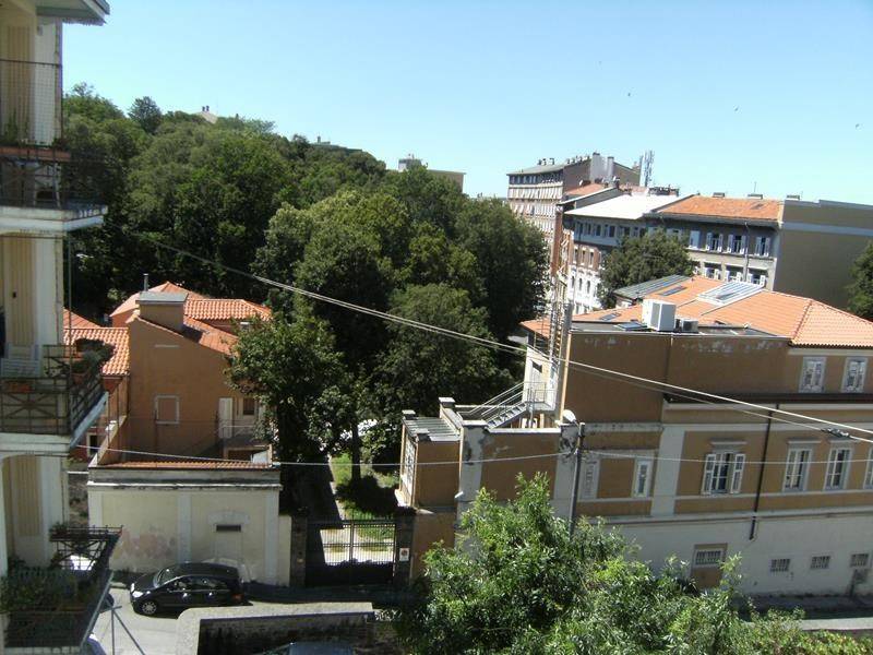appartamento in vendita a Trieste in zona San Giusto