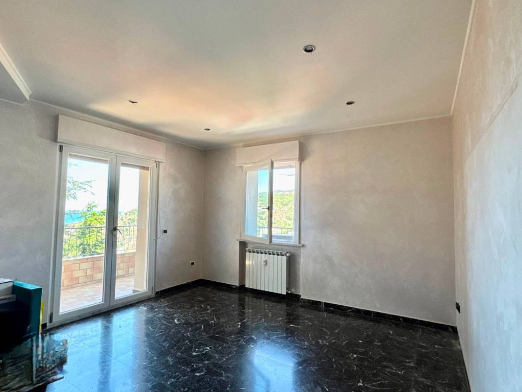 appartamento in vendita a Trieste in zona Cologna