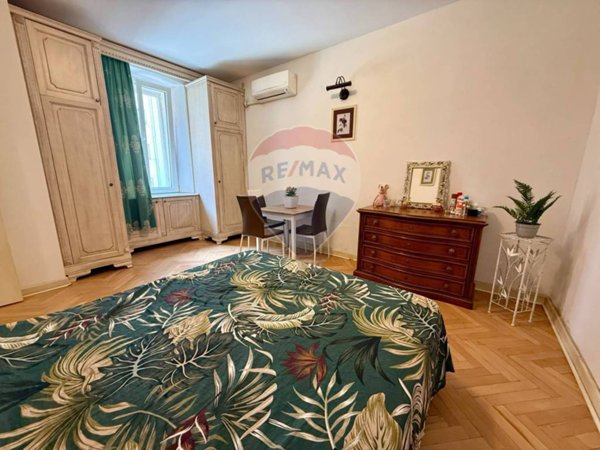 appartamento in vendita a Trieste in zona San Giacomo