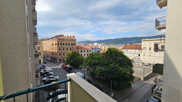 appartamento in vendita a Trieste in zona San Giacomo