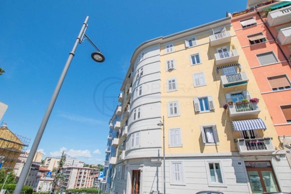 appartamento in vendita a Trieste in zona San Giacomo