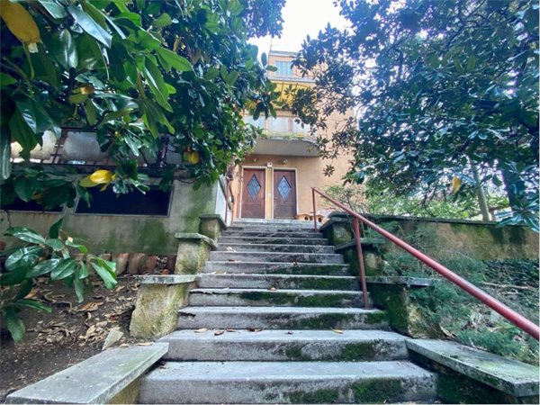 casa indipendente in vendita a Trieste