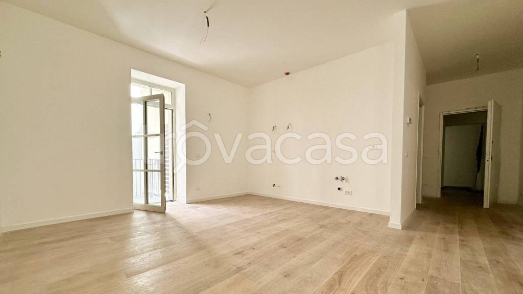 appartamento in vendita a Trieste in zona Borgo Teresiano