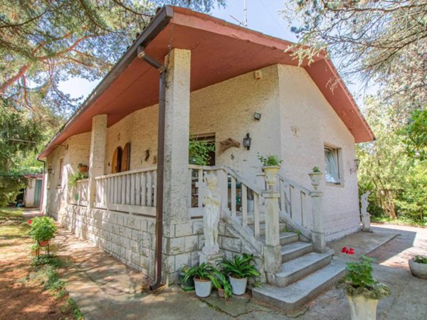 casa indipendente in vendita a Trieste in zona Opicina