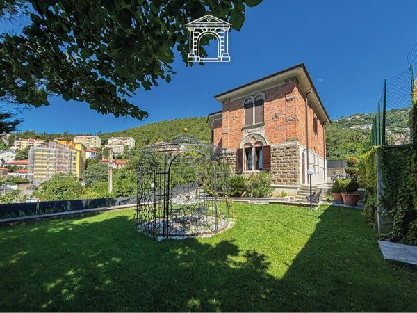 casa indipendente in vendita a Trieste in zona Cologna