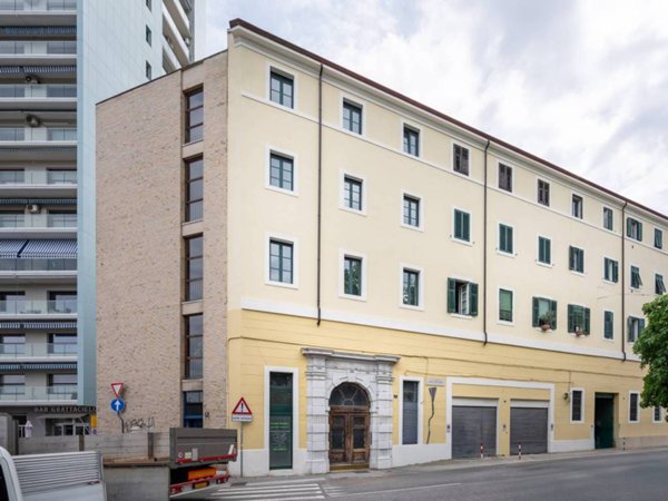 appartamento in vendita a Trieste in zona Città Vecchia