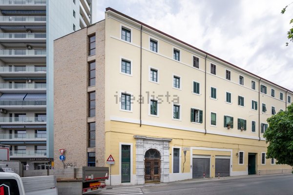 appartamento in vendita a Trieste in zona Città Vecchia