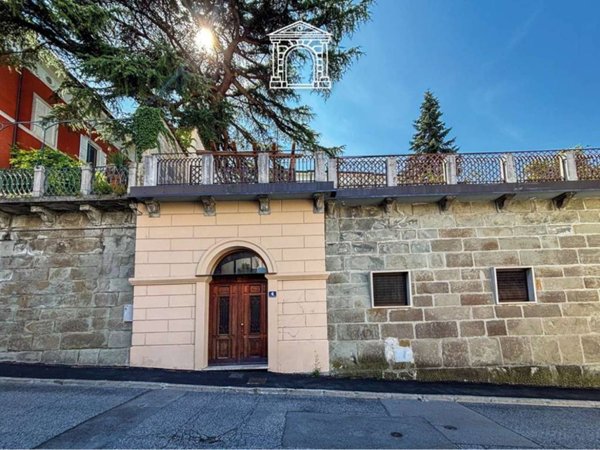 appartamento in vendita a Trieste in zona San Vito