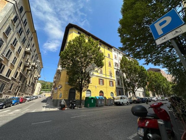 appartamento in vendita a Trieste in zona Cologna