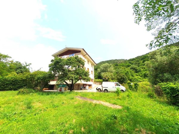 casa indipendente in vendita a Trieste in zona Rozzol