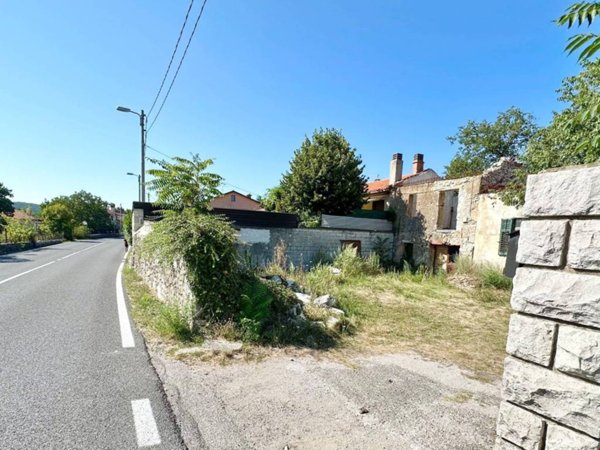 casa indipendente in vendita a Trieste in zona Prosecco