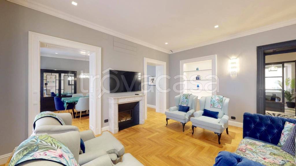 appartamento in vendita a Trieste in zona Cavana