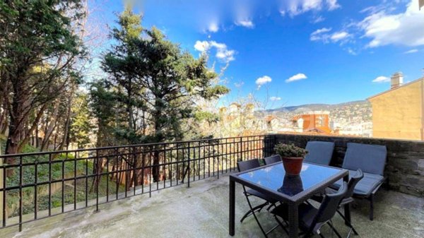 appartamento in vendita a Trieste in zona Città Vecchia