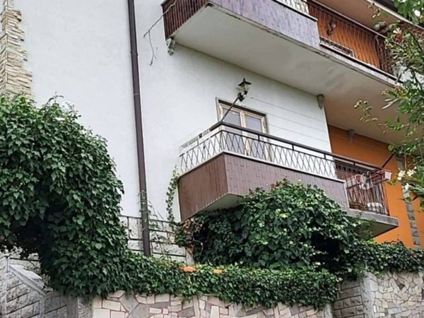 casa indipendente in vendita a Trieste in zona Borgo San Sergio
