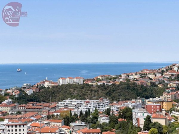 appartamento in vendita a Trieste in zona Gretta