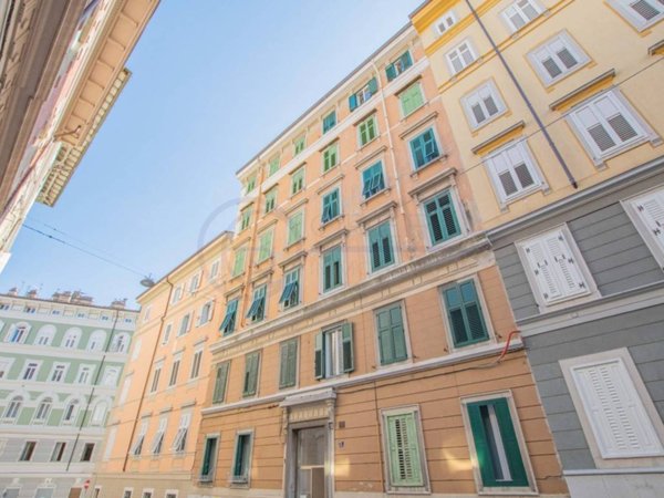 appartamento in vendita a Trieste