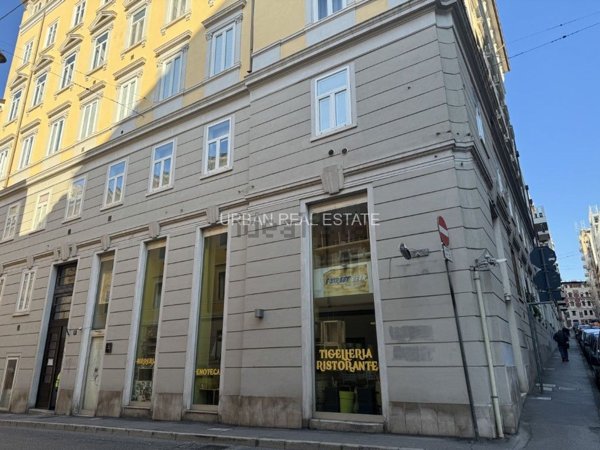 negozio in vendita a Trieste