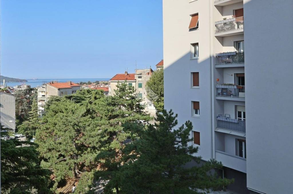 appartamento in vendita a Trieste