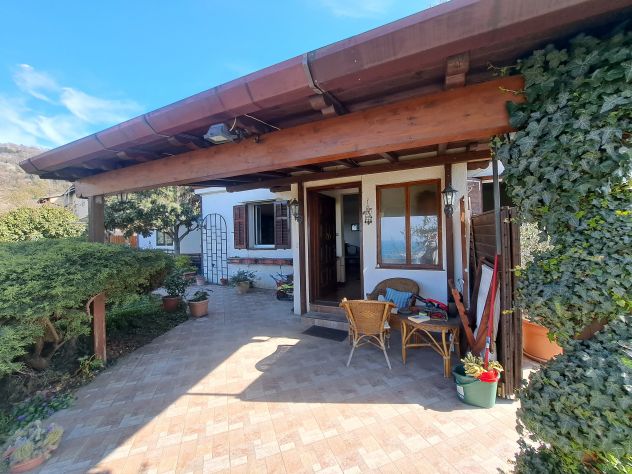 casa indipendente in vendita a Trieste in zona Opicina