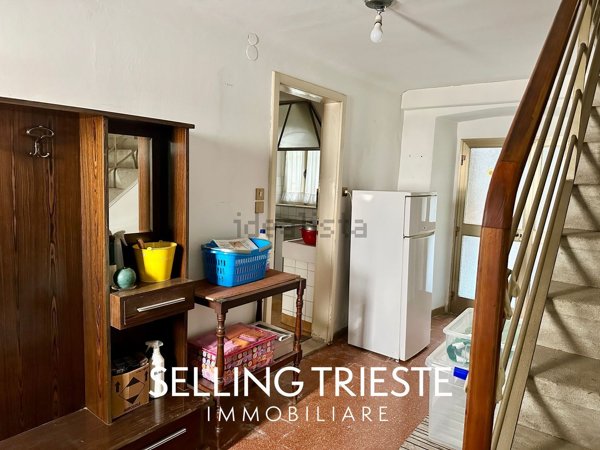 casa indipendente in vendita a Trieste in zona Contovello