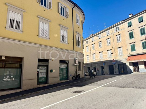 negozio in vendita a Trieste in zona Città Vecchia