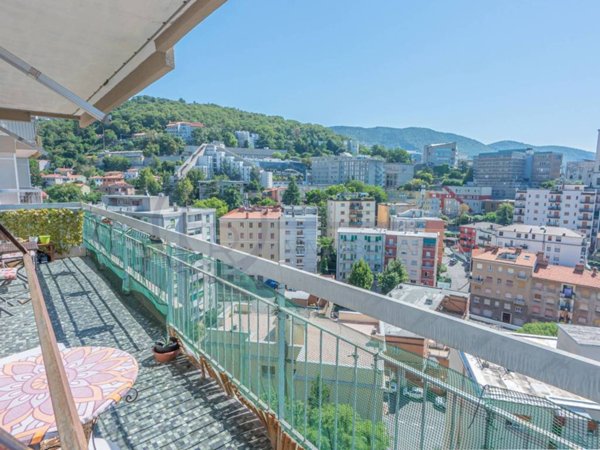 appartamento in vendita a Trieste in zona Cologna