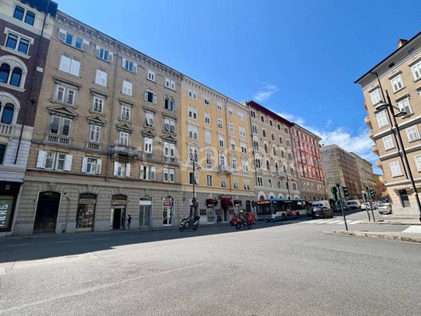 monolocale in vendita a Trieste in zona San Giacomo