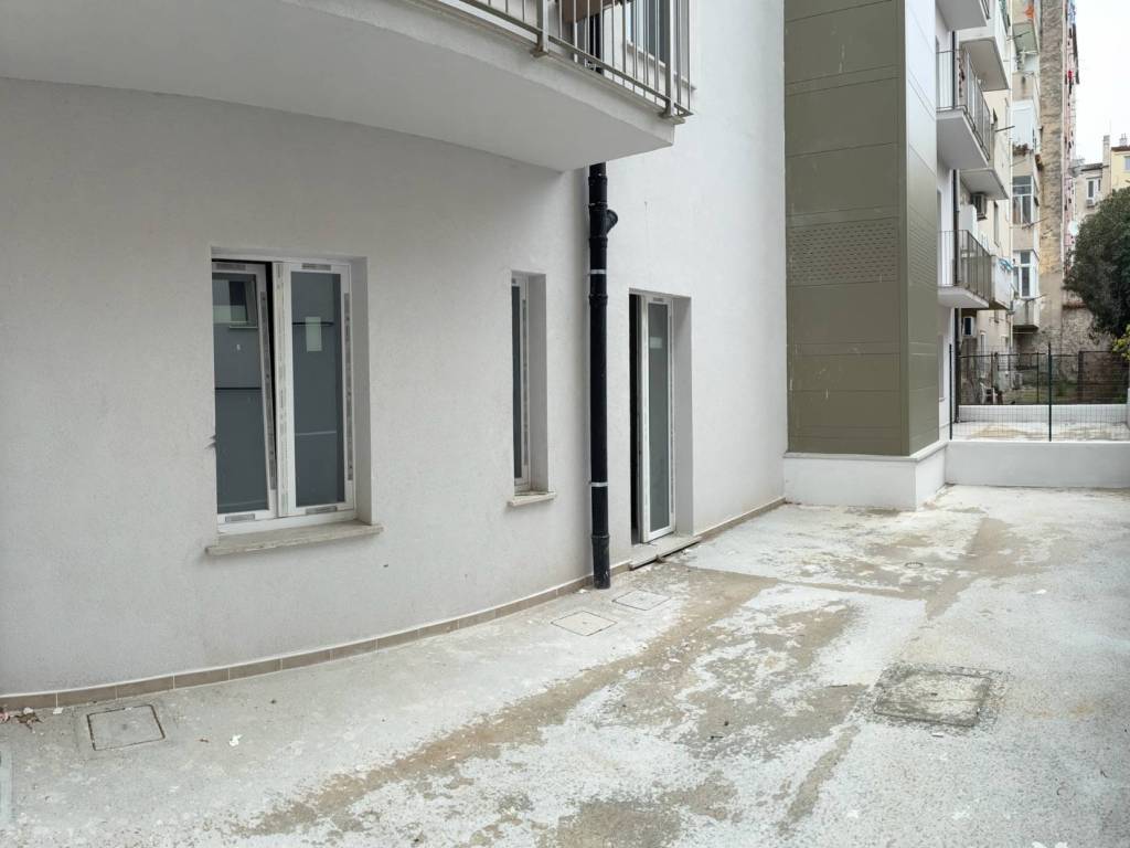 appartamento in vendita a Trieste in zona San Giacomo