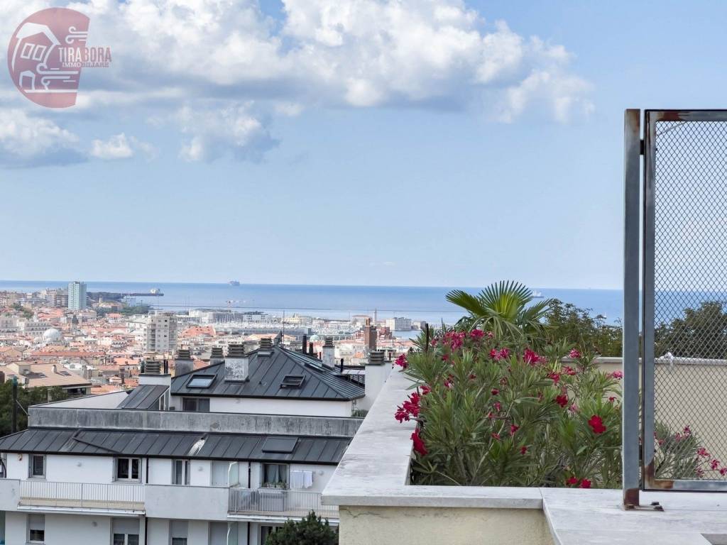 appartamento in vendita a Trieste in zona Cologna