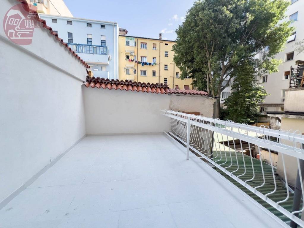appartamento in vendita a Trieste in zona San Giacomo