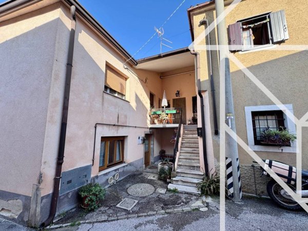 casa indipendente in vendita a Trieste in zona Santa Croce
