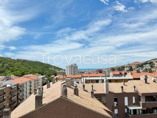 appartamento in vendita a Trieste in zona Cologna