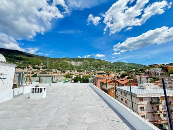 appartamento in vendita a Trieste in zona Cologna