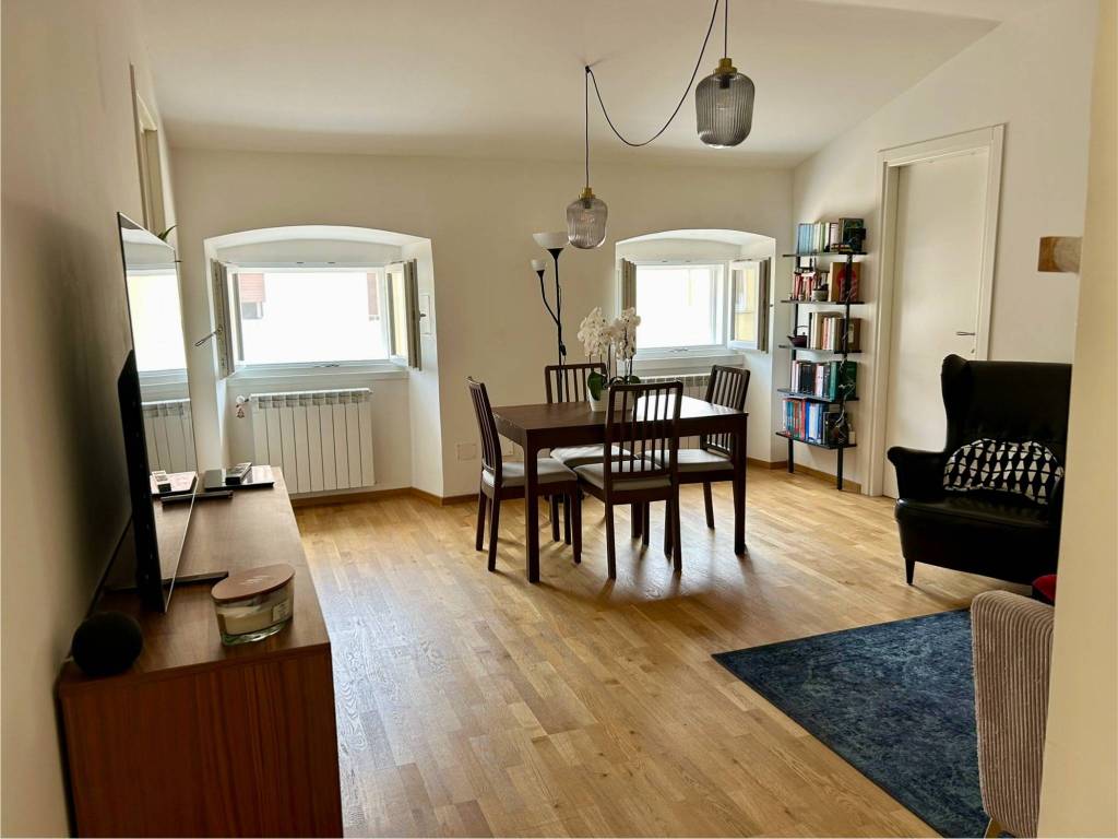 appartamento in vendita a Trieste in zona San Giacomo